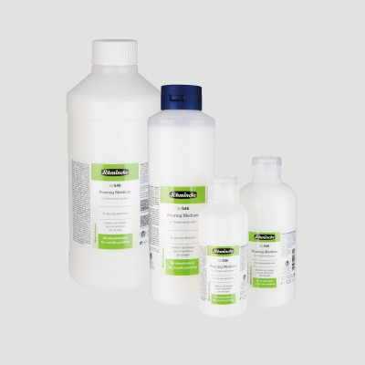 Medium Pouring Schmincke