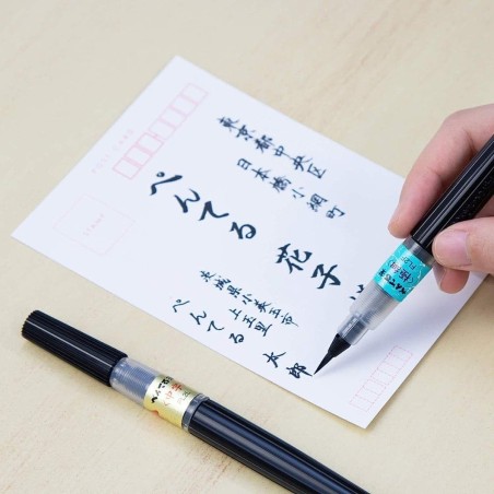Pentel Pen Fude Pen Ricaricabile Pentel, punta larga e inchiostro nero