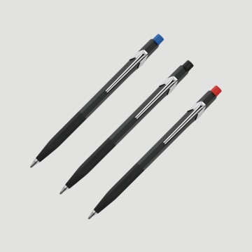 Portamine Nero Fixpencil Caran d'Ache, Diametro 2mm Impugnatura Sabbiata