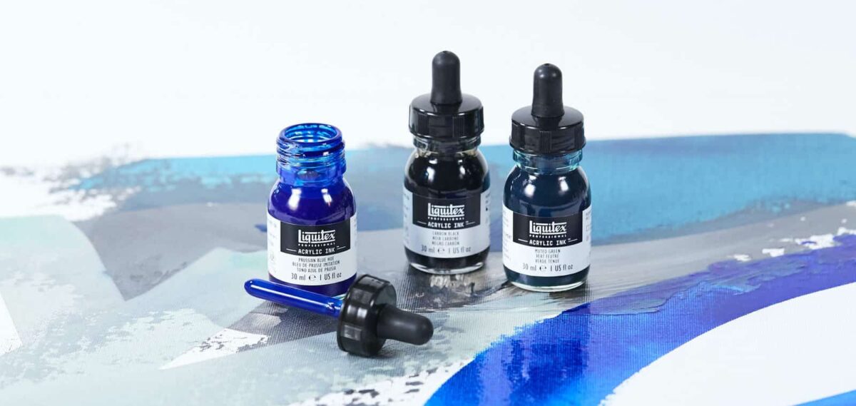 Flaconi di acrilico liquido blu